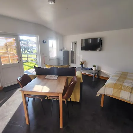 Chalet Bumble Bee Bootle (Cumbria)